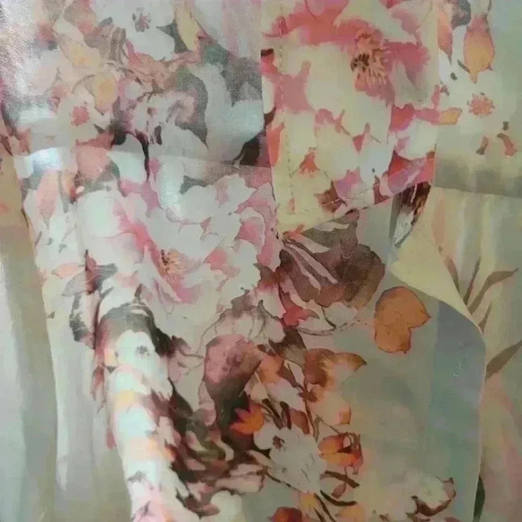 DENNIS by Dennis Basso Long Sheer Top - Picture 5 of 8